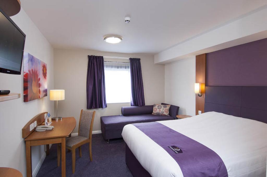 Dundee East Premier Travel Inn Bilik gambar